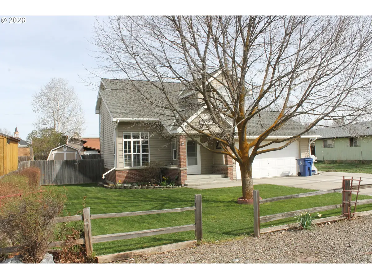 2026 18th St, Baker City, OR 97814 - #1
