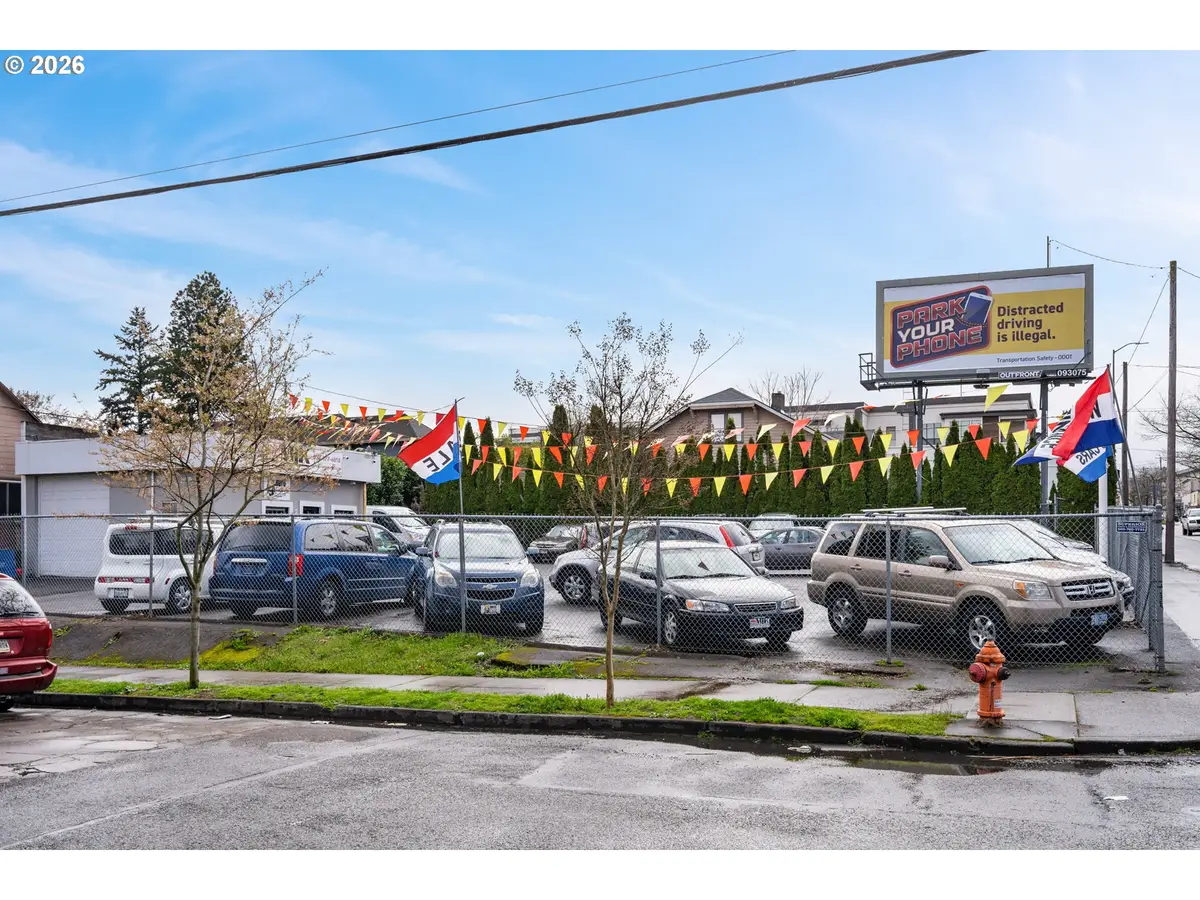 7062 NE M L King Blvd, Portland, OR 97211 - #1