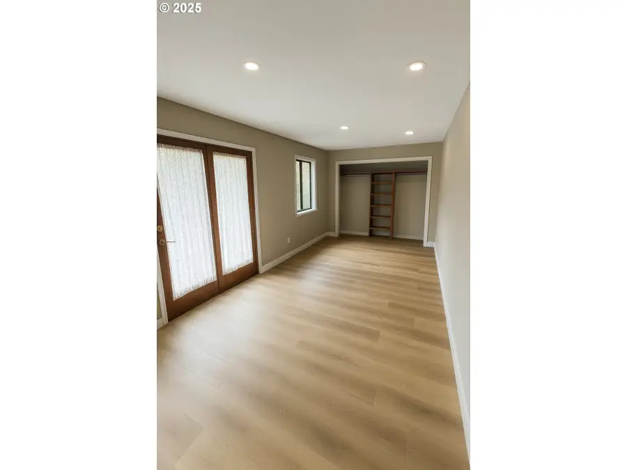 Address Withheld By Seller, Rhododendron, OR 97049 - Image #2