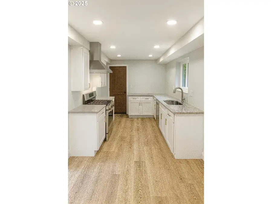 Address Withheld By Seller, Rhododendron, OR 97049 - Image #3