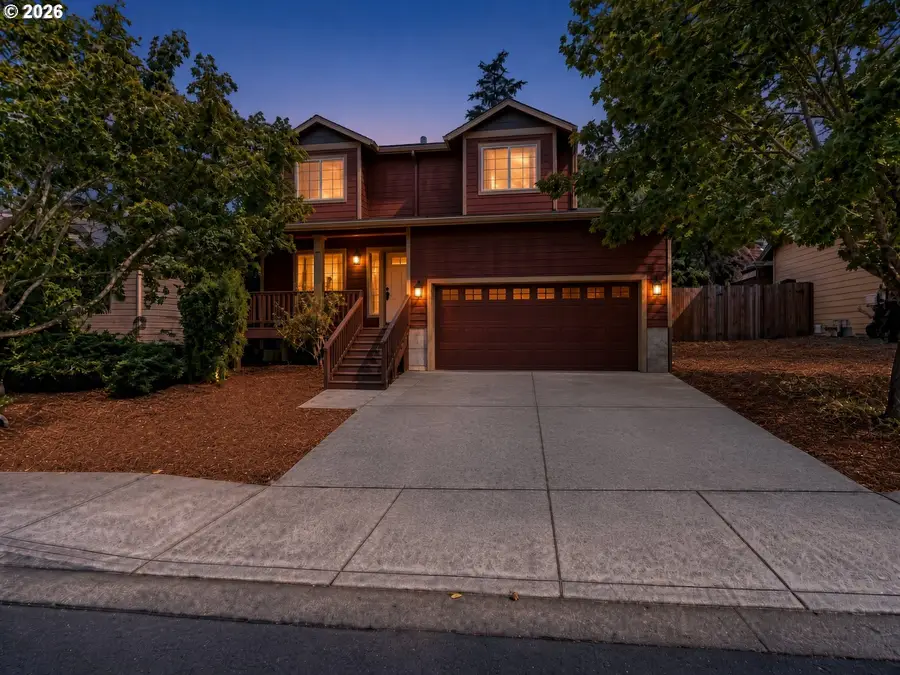 2013 NW Bella Vista Dr, Gresham, OR 97030 - #2