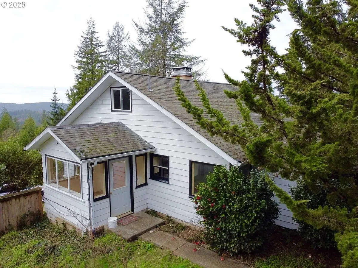 94643 Frontier Ln, Coquille, OR 97423 - Image #1