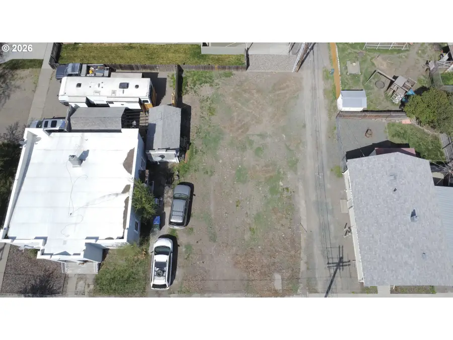 2128 Auburn Ave, Baker City, OR 97814 - #2