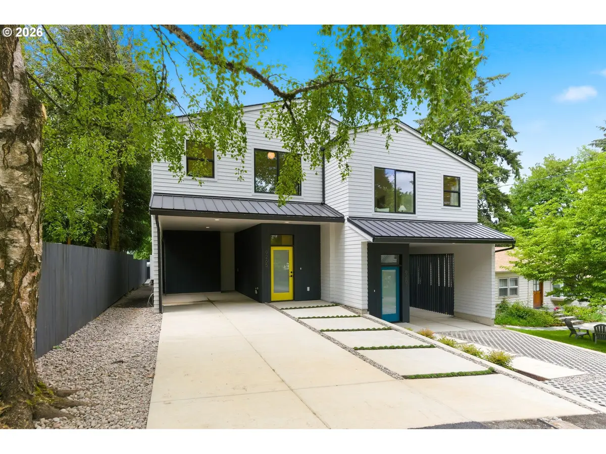 9265 SW 1st Ave, Portland, OR 97219 - #1