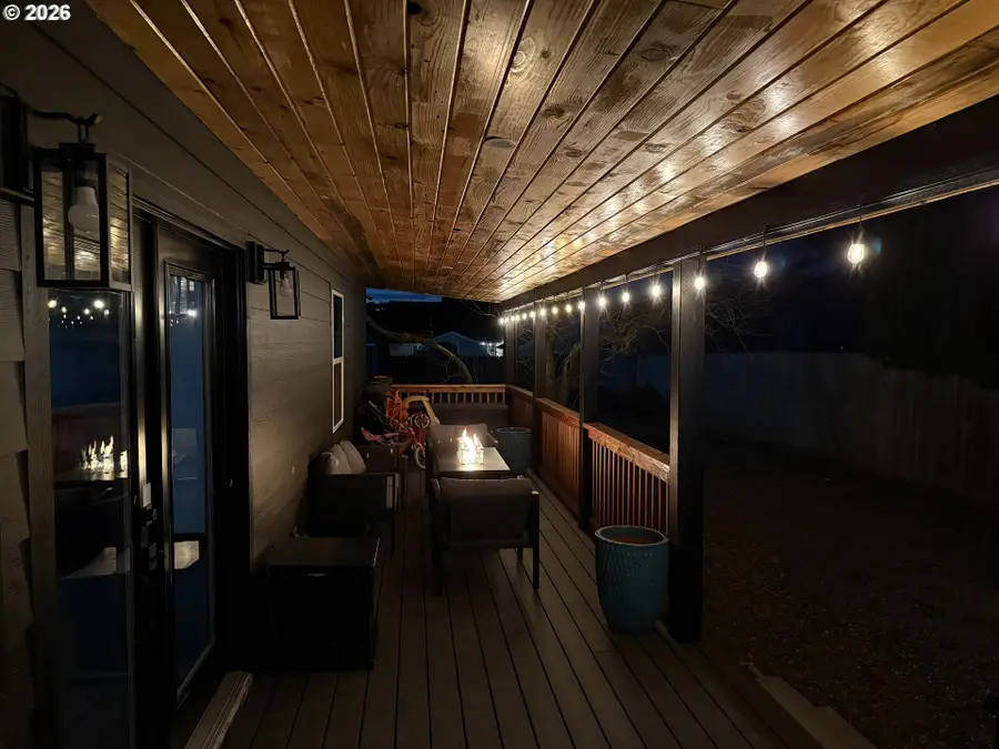 153 SE James St, Camas, WA 98607 - #3