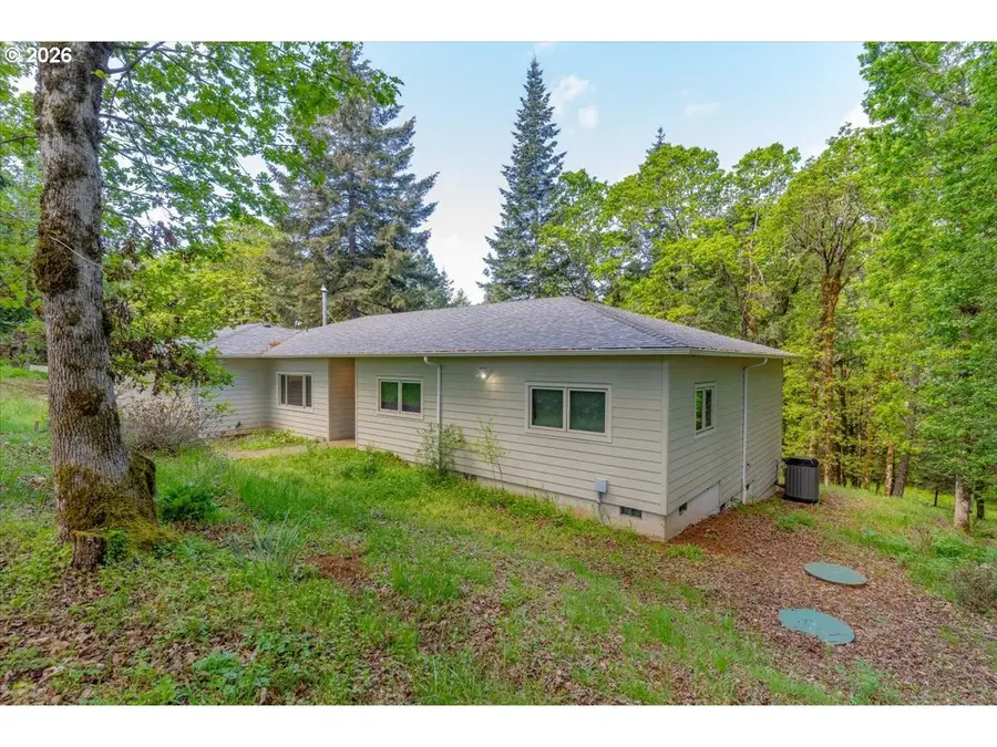 15577 Oakdale Rd, Dallas, OR 97338 - #2