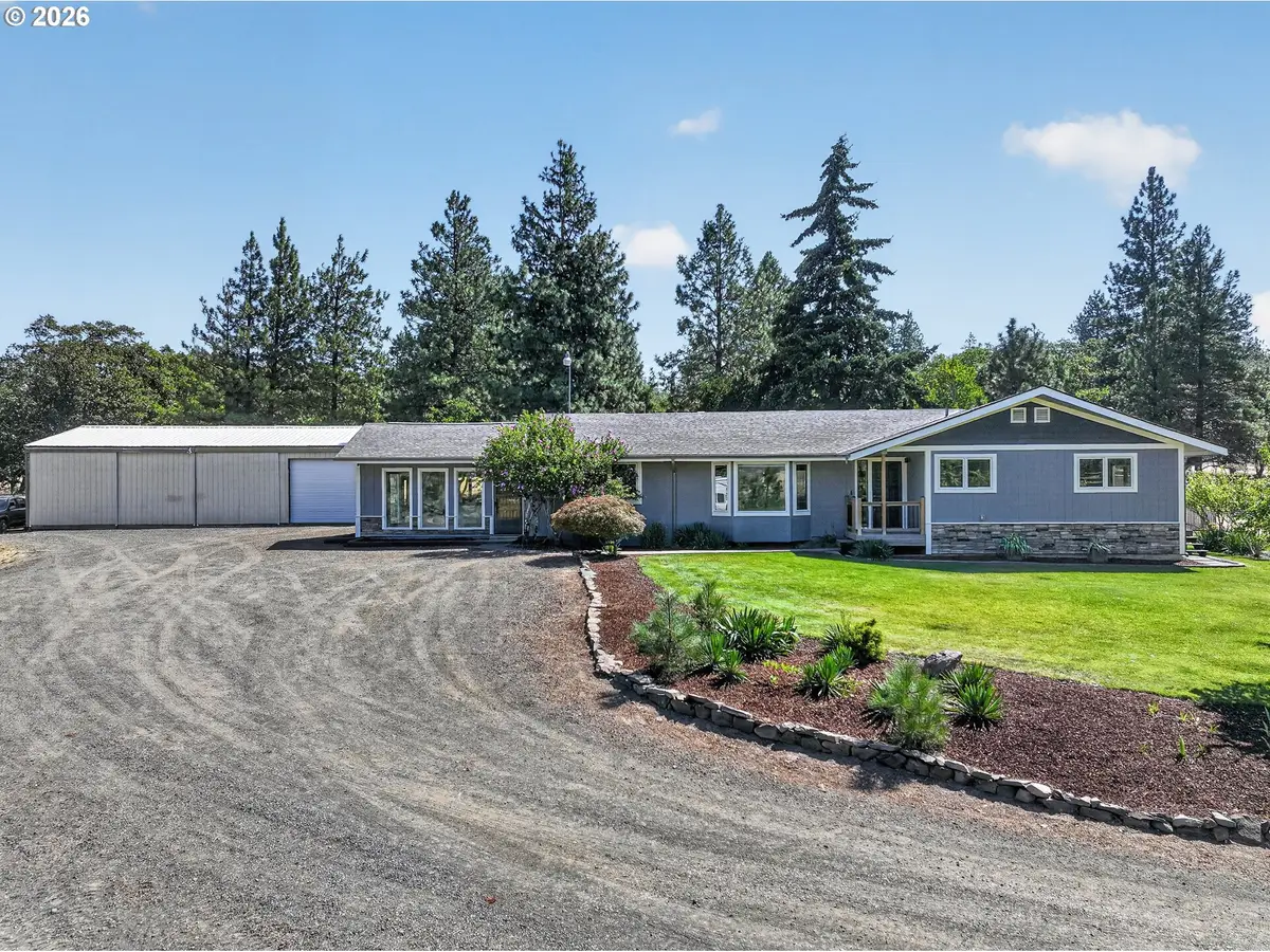 5615 Wahtonka Rd, The Dalles, OR 97058 - #1
