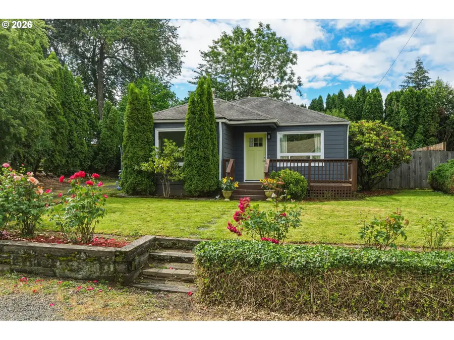 3360 SE Rockwood St, Milwaukie, OR 97222 - #2