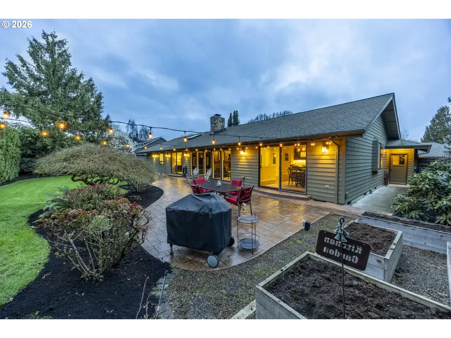 2071 Musket St, Eugene, OR 97408 - #3
