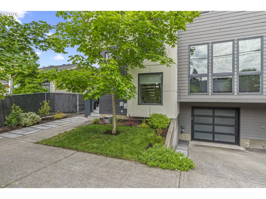 3435 NE 51st Ave, Portland, OR 97213 - #2