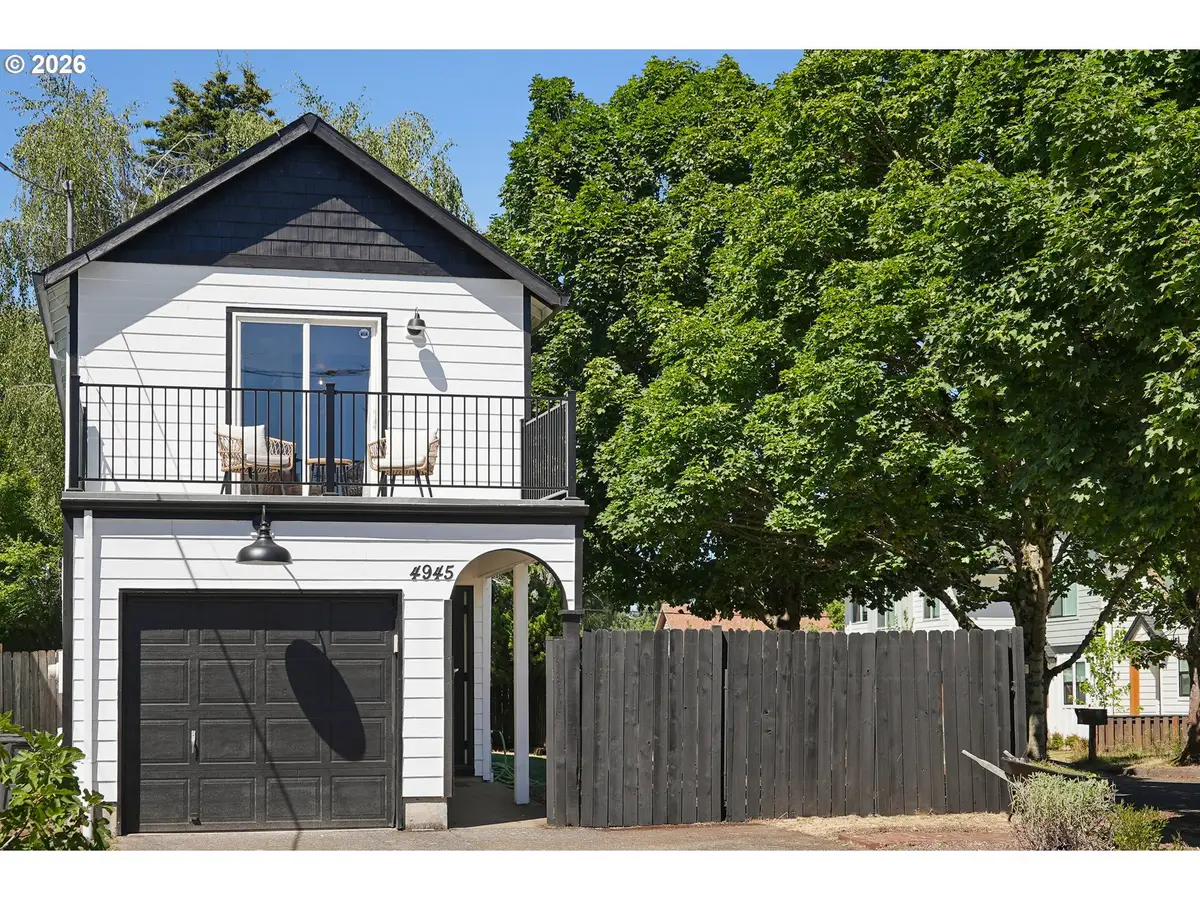 4945 SE Ogden St, Portland, OR 97206 - #1