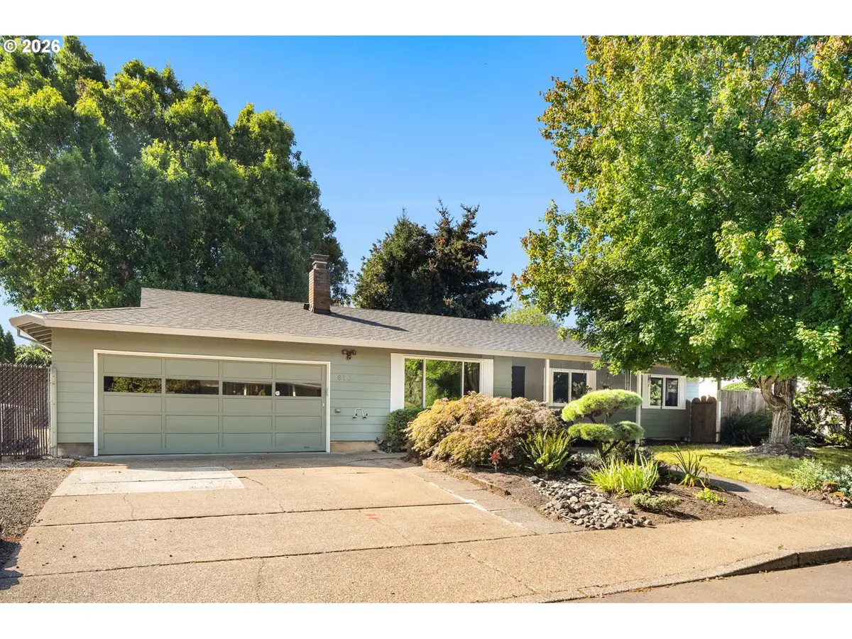 850 NW Forest St, Hillsboro, OR 97124 - #1