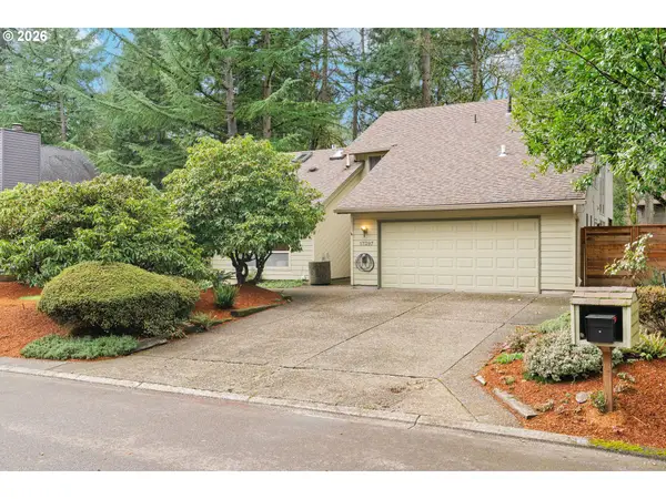 17397 SW Brandyshire Ct, Portland, OR 97224