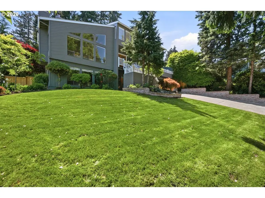 6517 Artemis Ln, Northwest Clackamas, OR 97068 - #3