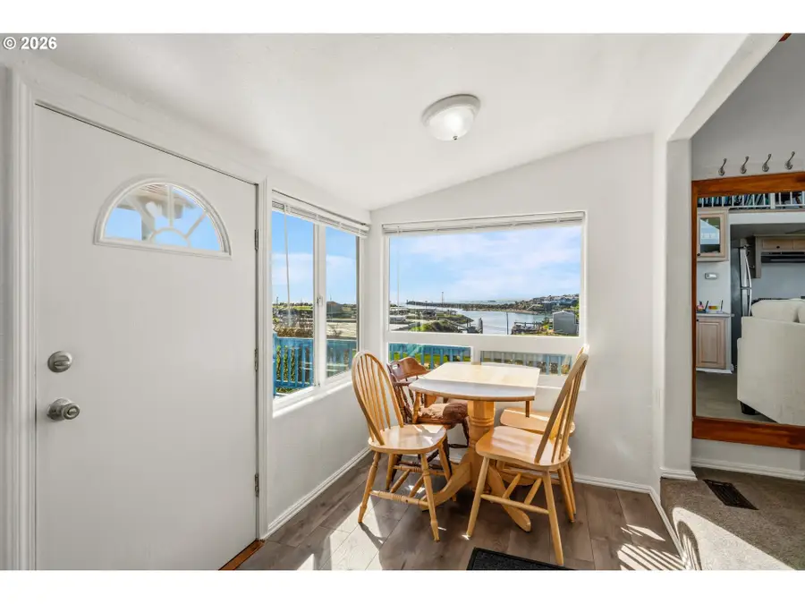 16219 Lower Harbor Rd, Brookings, OR 97415 - #2