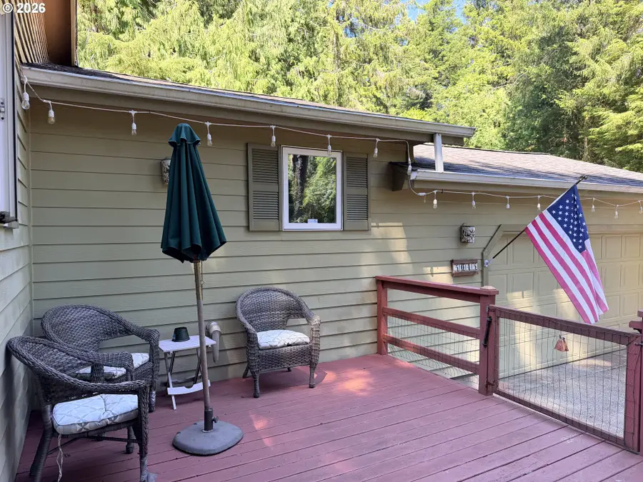 5045 N Loftus Rd, Florence, OR 97439 - #3