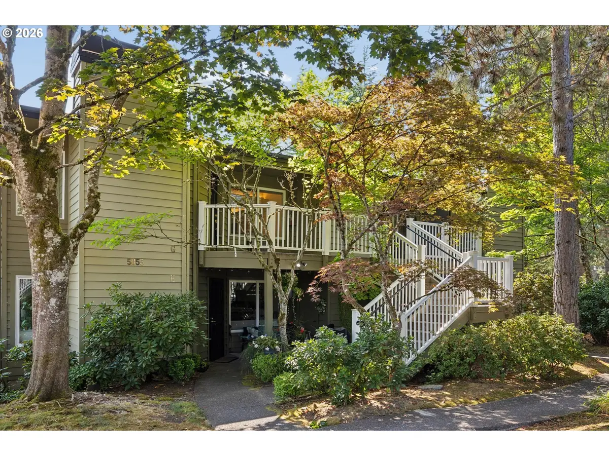 5055 Foothills Dr #G, Lake Oswego, OR 97034 - #1