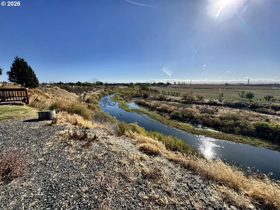78401 Cottonwood Bend Rd, Hermiston, OR 97838 - #3