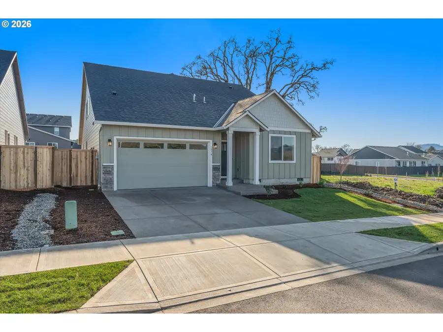 1578 NW Tracy St, McMinnville, OR 97128 - #3