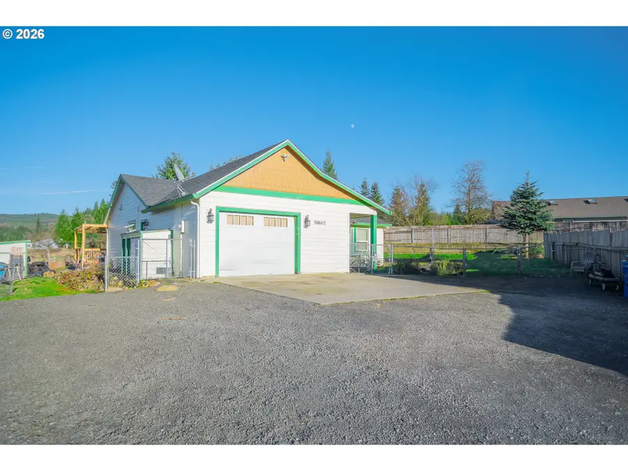 506 E Jones St #A, Yacolt, WA 98675 - #3