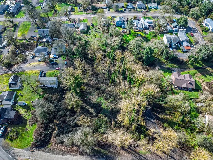 7th St, Saint Helens, OR 97051 - #3