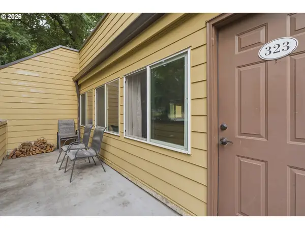 1601 NE 113th St #323, Vancouver, WA 98686