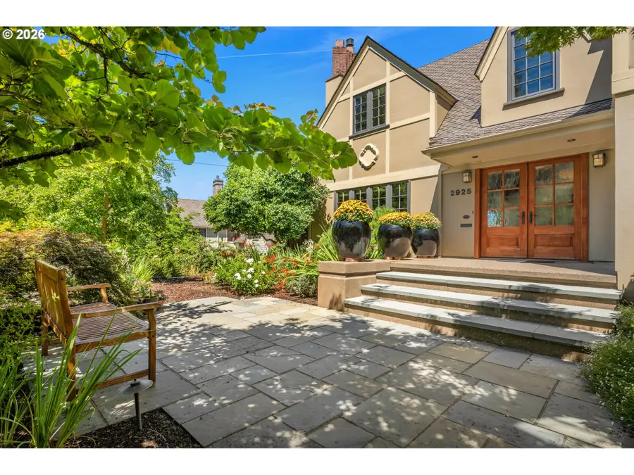 2925 SE Carlton St, Portland, OR 97202 - #2