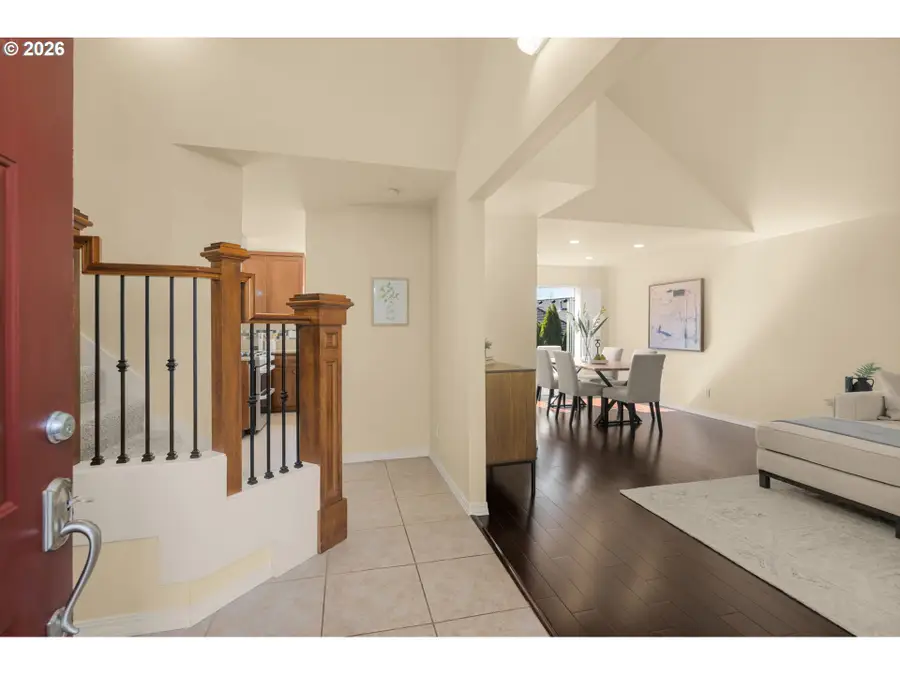 13413 Vermeer Dr, Lake Oswego, OR 97035 - #3