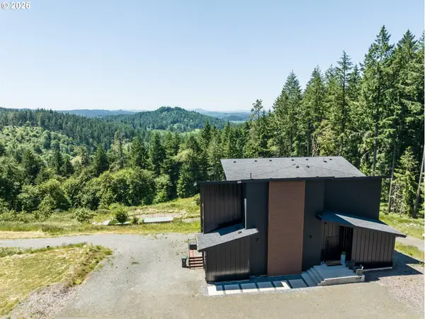 85168 Strayer Pl, Eugene, OR 97405