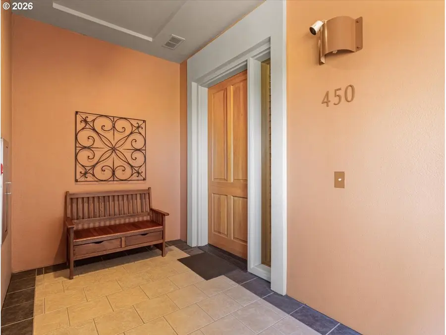 2015 SE Columbia River Dr #450, Vancouver, WA 98661 - #3