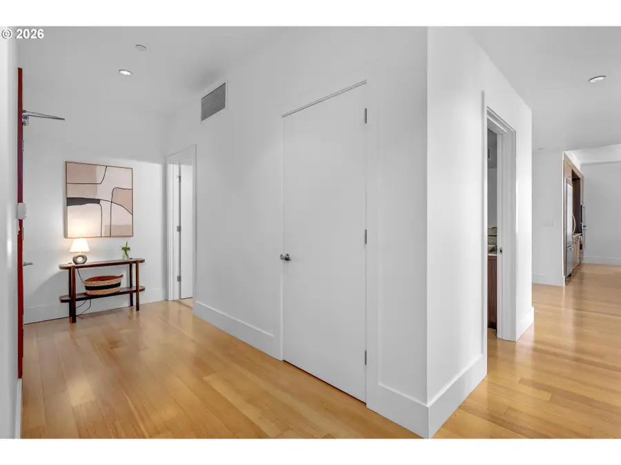 1001 NW Lovejoy St #608, Portland, OR 97209 - #3