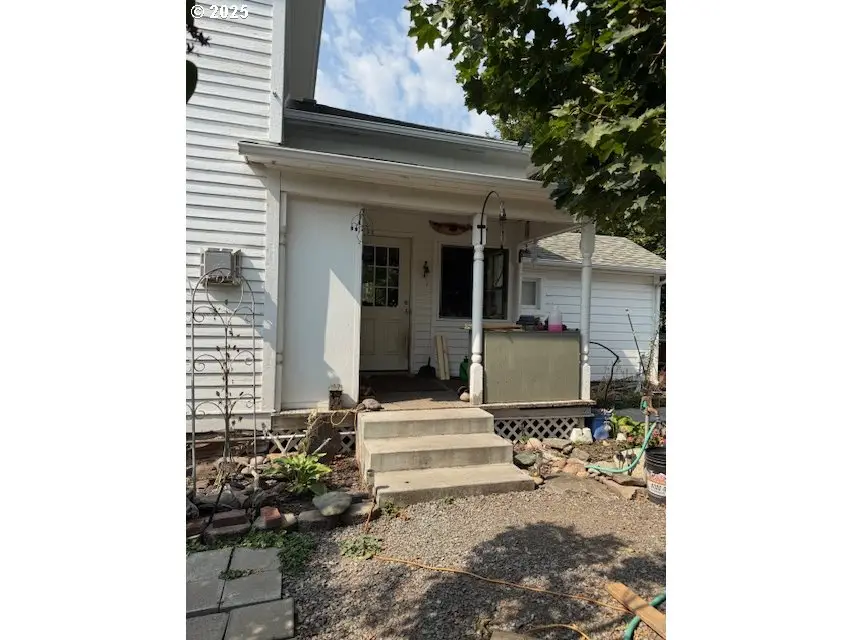 141 E Bryan Ave, Union, OR 97883 - Image #2