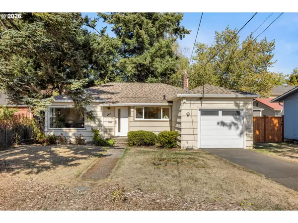 4815 SE Flavel Dr, Portland, OR 97206
