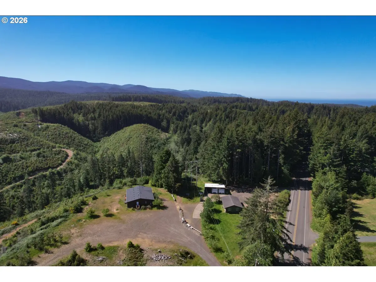 135 SW Wakonda Beach Rd, Waldport, OR 97394 - #1