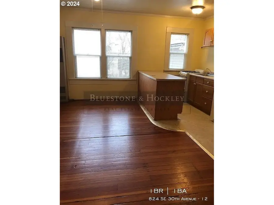 824 SE 30th Ave, Portland, OR 97214 - Image #3