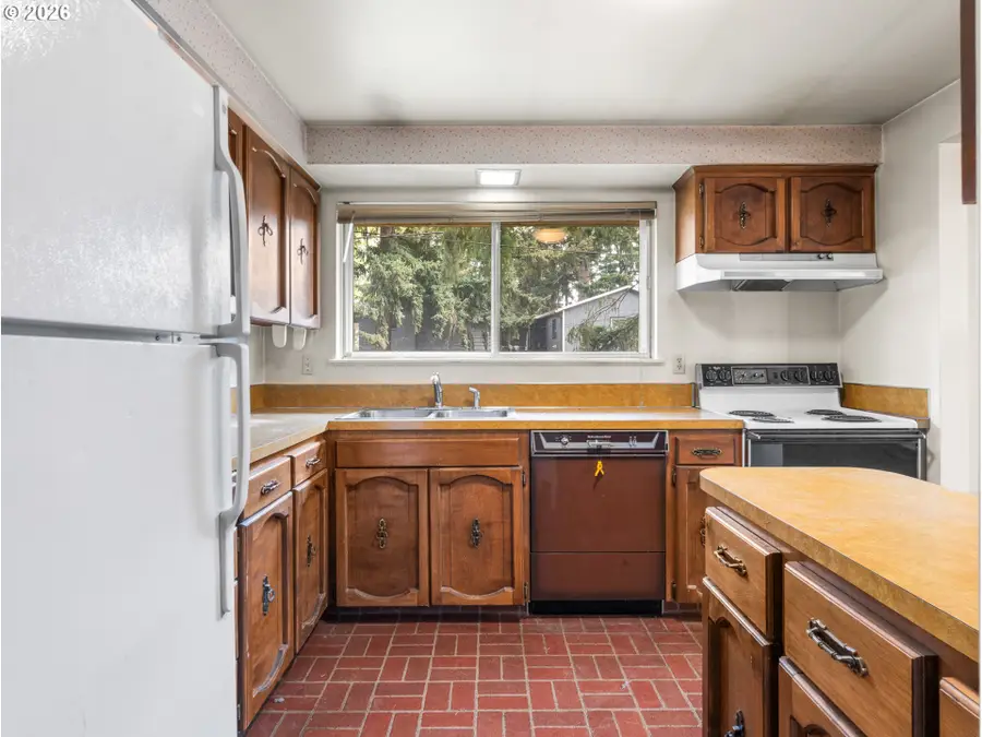 17708 NE Pacific St, Gresham, OR 97230 - #3