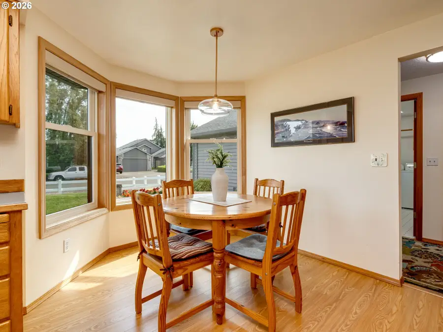 638 S 25th Ct, Cornelius, OR 97113 - #3