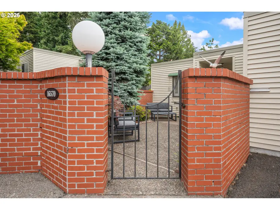 16570 SW Monaco Ln, King City, OR 97224 - #2