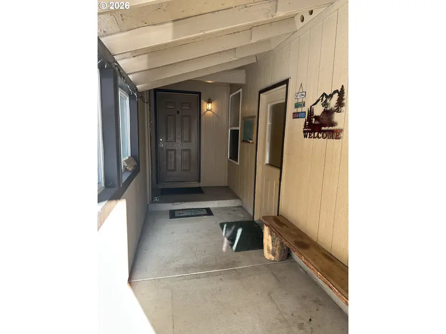 123977 Surveyor Rd, Crescent, OR 97733 - #3