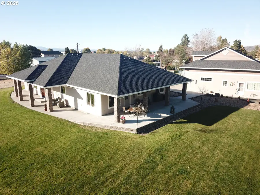 6481 SW Wren St, Culver, OR 97734 - #3