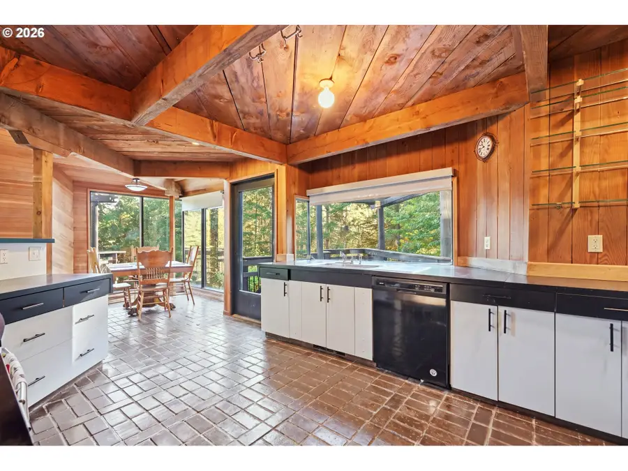 18520 SW Rock Creek Rd, Sheridan, OR 97378 - #3