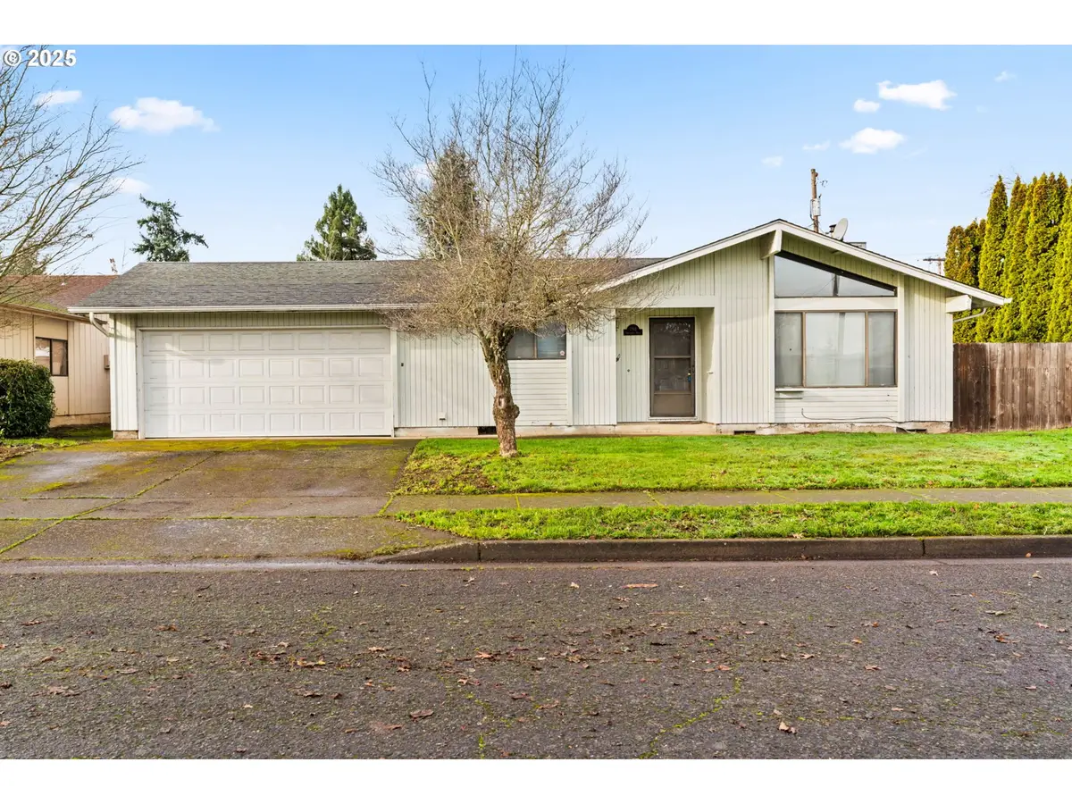 798 Driftwood Dr, Eugene, OR 97402 - Image #1