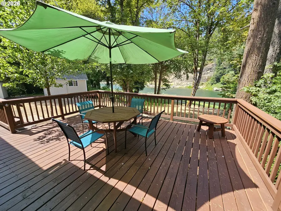 6152 Tyee Rd, Umpqua, OR 97486 - #2