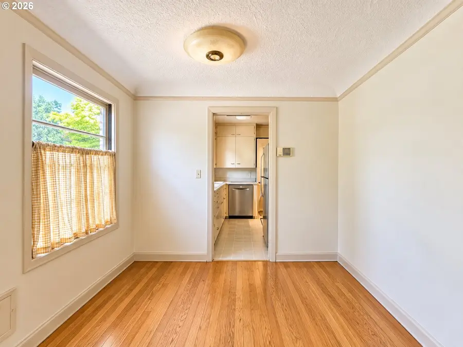 2564 NW Savier St, Portland, OR 97210 - #2
