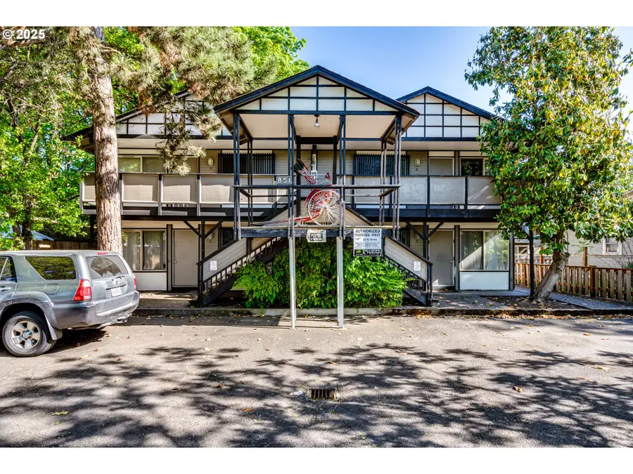 851 W 5th Ave, Eugene, OR 97402 - #2