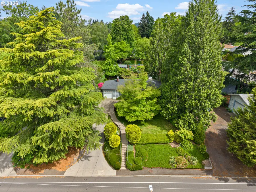 5025 SW Vermont St, Portland, OR 97219 - #2