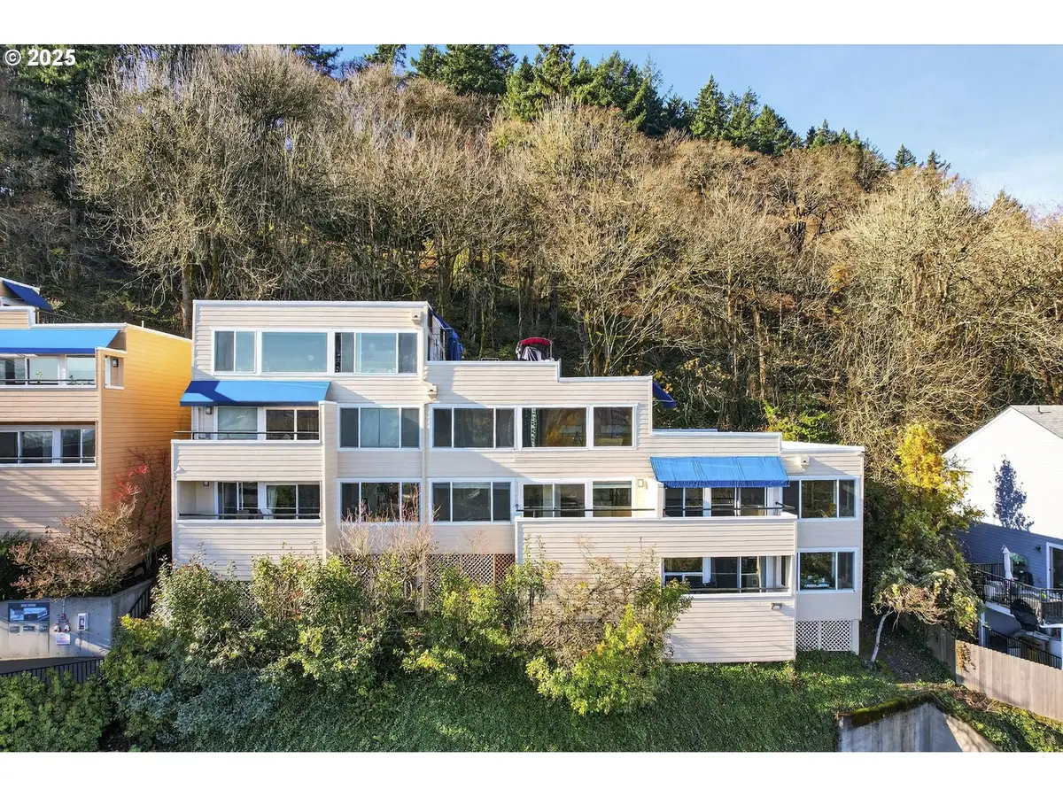 3515 SW Barbur Blvd #R-2, Portland, OR 97239 - Image #1