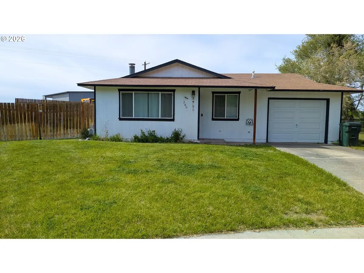 280 Heather Dr, Stanfield, OR 97875 - #1