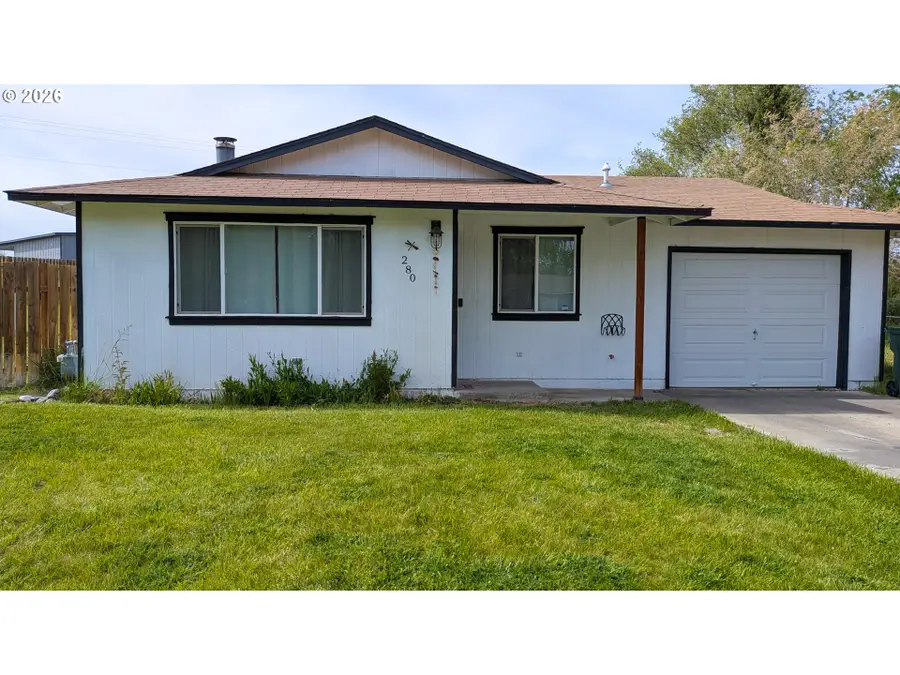 280 Heather Dr, Stanfield, OR 97875 - #2