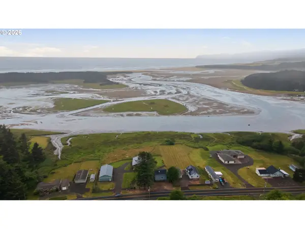 26230 Sandlake Rd, Cloverdale, OR 97112